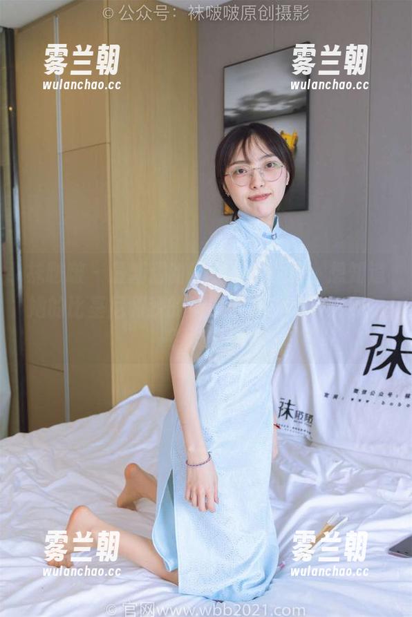 袜啵啵-甜甜圈 袜啵啵 - 最新甜甜圈比基尼图册,想知道她的比基尼和我的健康饮食有啥共同点吗?没啥!