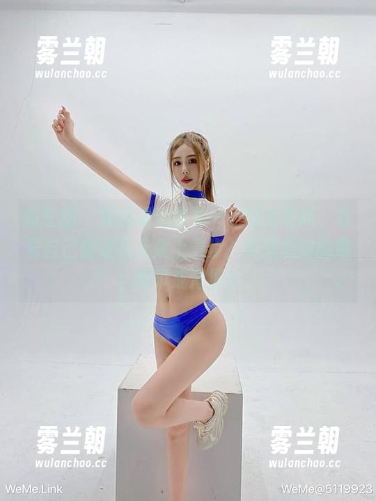 超辣的林一 微密圈 - 精选超辣的林一的纯白瞬间,感觉自己像是在云朵上漫步,真想把她的照片印成海报!