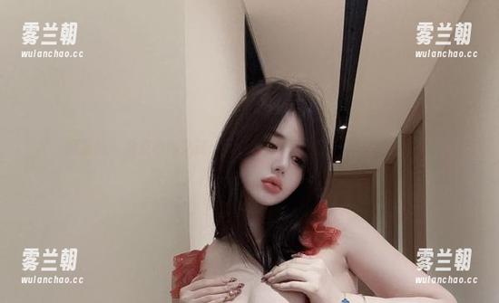 微密圈 - 波点内内之谜：阿色到底把原图藏了多少小心思？