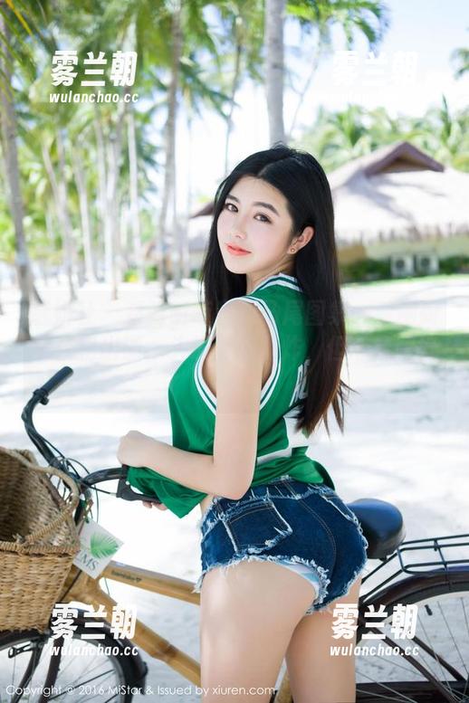 魅妍社-淼淼萌萌哒 魅妍社 - 淼淼萌萌哒双马尾图集:看她如何轻松出圈,头发有点儿炸,但心情超好!