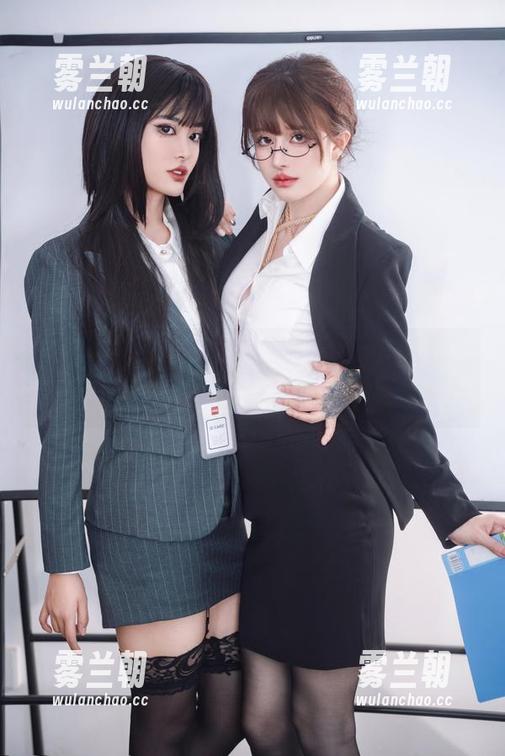 当鹿八岁baby遇上异域少女，下载这份写真，心动不如行动！