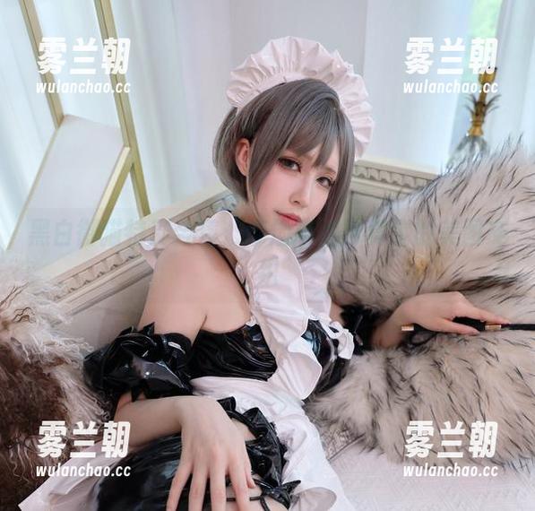 黑白御猫 黑白御猫特别合集:靡烟旗袍与真实的美图交织
